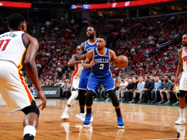 NBA篮球比赛第四节关键时刻球员投篮的赛场画面